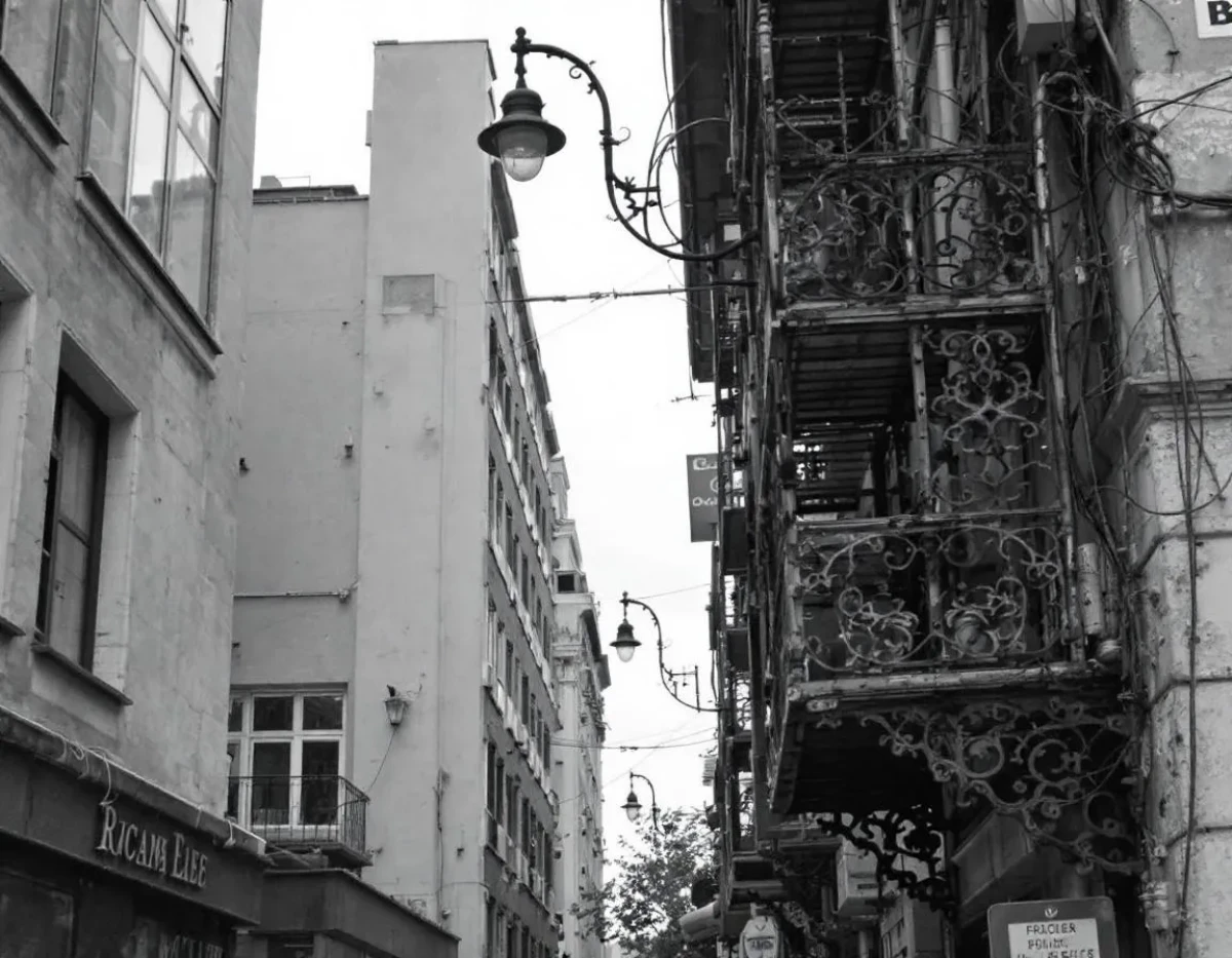 Les Métamorphoses du Droit de l'Urbanisme : Entre Défis Contemporains et Perspectives d'Avenir